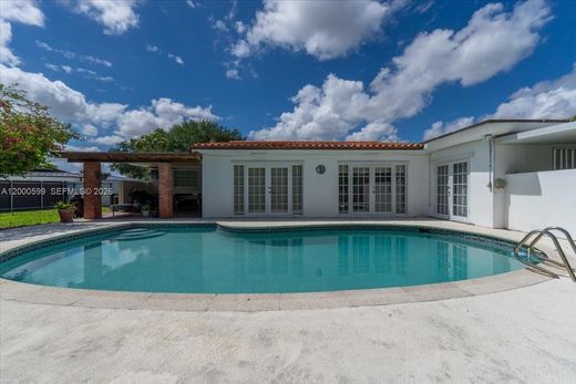 Villa a Hialeah, Miami-Dade County