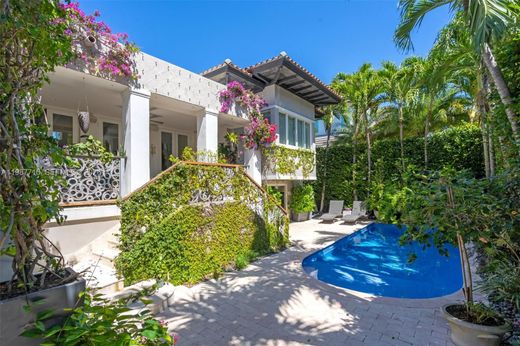 Villa - Key Biscayne, Miami-Dade County