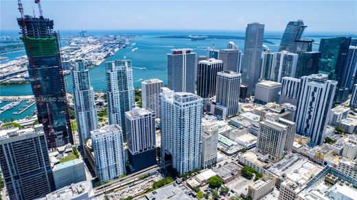Residential complexes in Miami, Miami-Dade