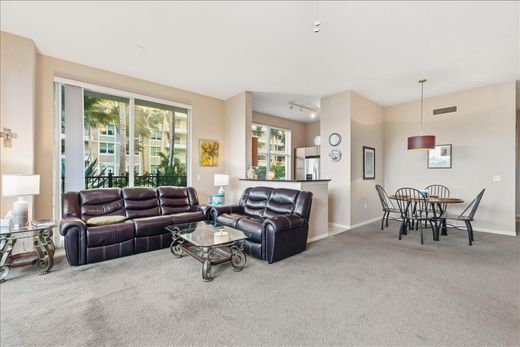 Residential complexes in Boynton Beach, Palm Beach