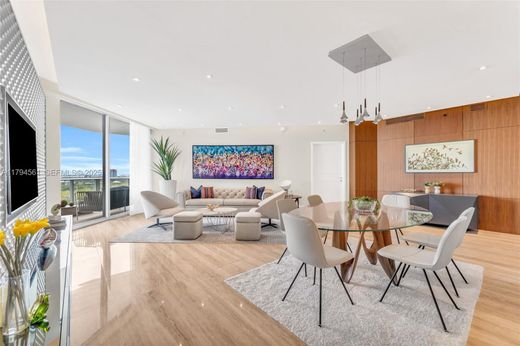 Wohnkomplexe in Aventura, Miami-Dade County