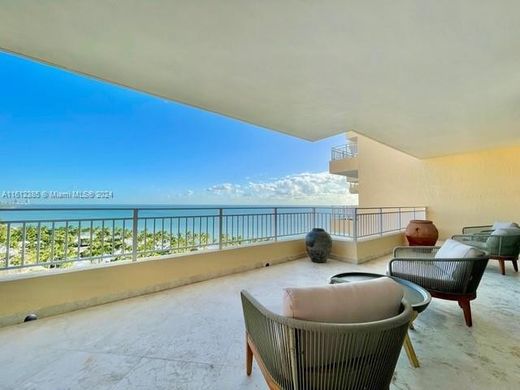 Key Biscayne, Miami-Dade Countyのアパートメント・コンプレックス