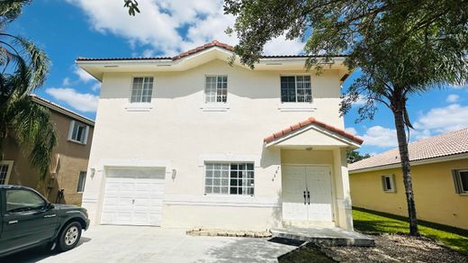 Villa in Tamarac, Broward County