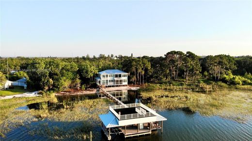 Villa in Lake Placid, Highlands County