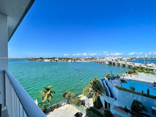 Komplex apartman North Bay Village, Miami-Dade County