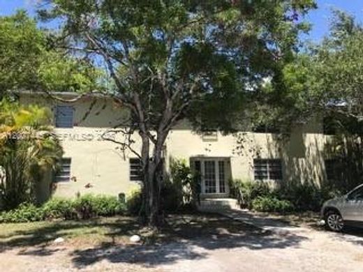 Residential complexes in Miami, Miami-Dade