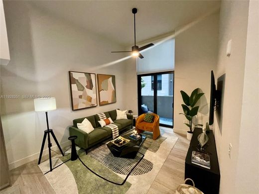 Complesso residenziale a Miami, Miami-Dade County