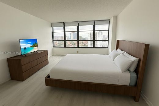 Жилой комплекс, Hallandale Beach, Broward County