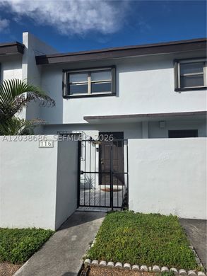 Residential complexes in Miami, Miami-Dade