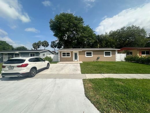 Villa in Margate Estates, Broward County