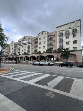 Komplex apartman Miami, Miami-Dade County
