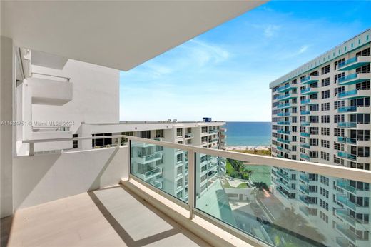 Complexes résidentiels à Miami Beach, Comté de Miami-Dade