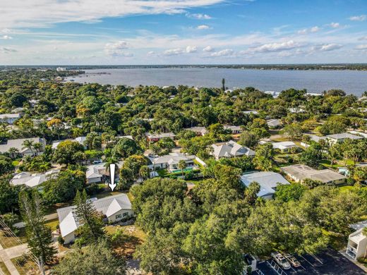 Villa in Stuart, Martin County
