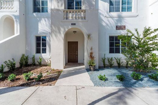 Residential complexes in Miramar, Broward County