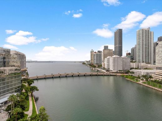 Komplex apartman Miami, Miami-Dade County