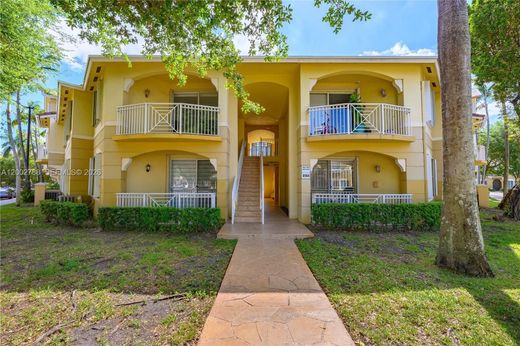 Residential complexes in Miami Terrace Mobile Home, Miami-Dade