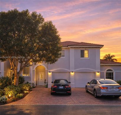 Villa - Miami, Miami-Dade County