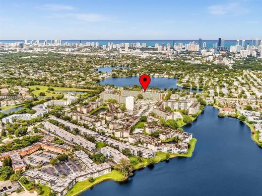 Complexes résidentiels à Miami, Comté de Miami-Dade