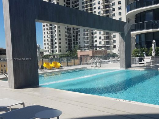 Жилой комплекс, Майами, Miami-Dade County