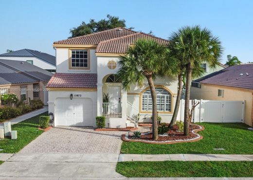 ﻓﻴﻼ ﻓﻲ Pembroke Pines, Broward County