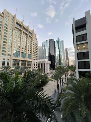 Residential complexes in Miami, Miami-Dade