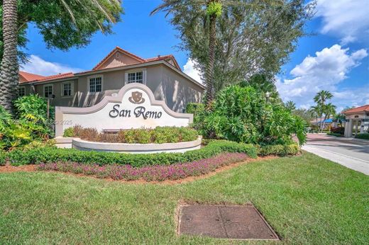 Townhouse in Weston, Broward County