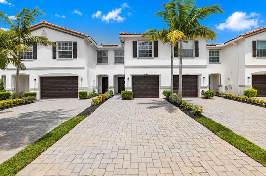 Townhouse in Lake Worth, Palm Beach