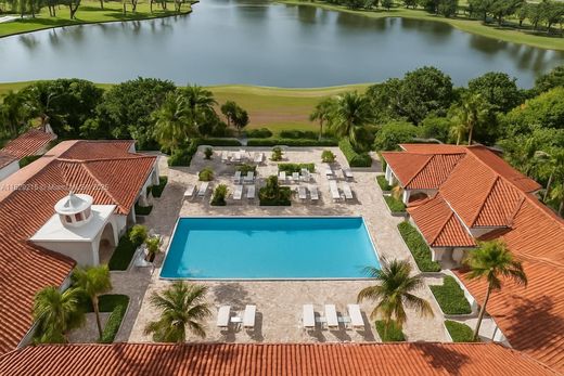 Kamienica w Aventura, Miami-Dade County