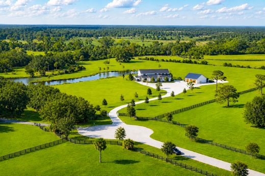 Villa in Okeechobee, Okeechobee County
