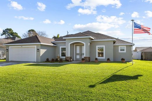 Villa in Port Saint Lucie, Saint Lucie County