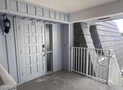 Kamienica w Atlantis, Palm Beach County