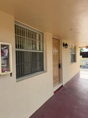 Kamienica w Davie, Broward County
