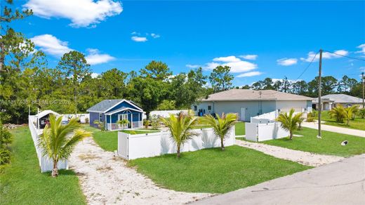 Villa in Lehigh Acres, Lee County
