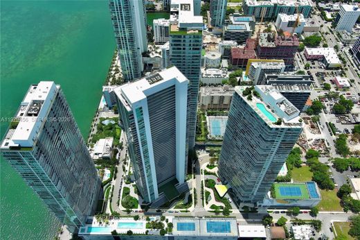 Complesso residenziale a Miami, Miami-Dade County