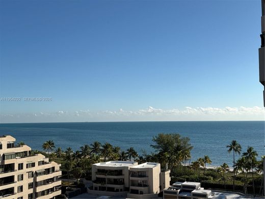 Residential complexes in Key Biscayne, Miami-Dade