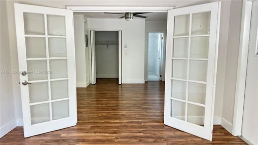 ﻓﻴﻼ ﻓﻲ Oakland Park, Broward County