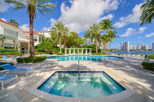Residential complexes in Aventura, Miami-Dade
