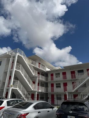 Edificio en Miami, Miami-Dade County