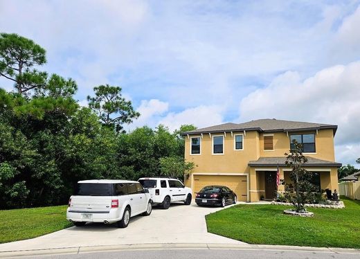 Villa in Port Saint Lucie, Saint Lucie County