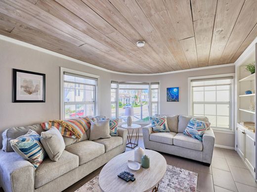 Residential complexes in Delray Beach, Palm Beach