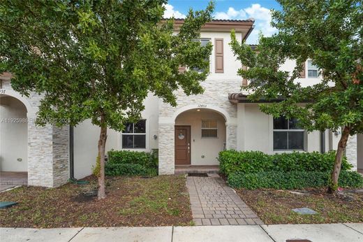 Townhouse in North Miami, Miami-Dade