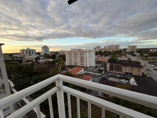 Komplex apartman Coral Gables, Miami-Dade County