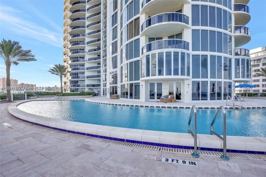 Residential complexes in Sunny Isles Beach, Miami-Dade