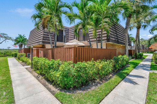 Townhouse in Jupiter, Palm Beach