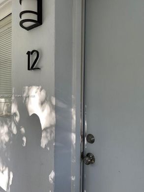 Kamienica w Pinecrest, Miami-Dade County