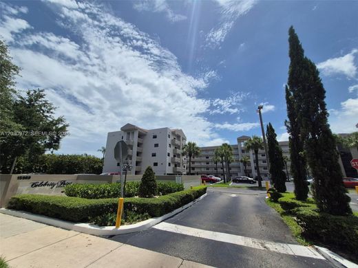 Komplex apartman Miami Lakes, Miami-Dade County
