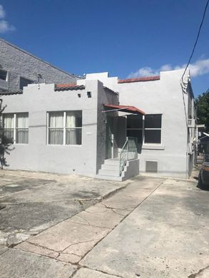Residential complexes in Miami, Miami-Dade