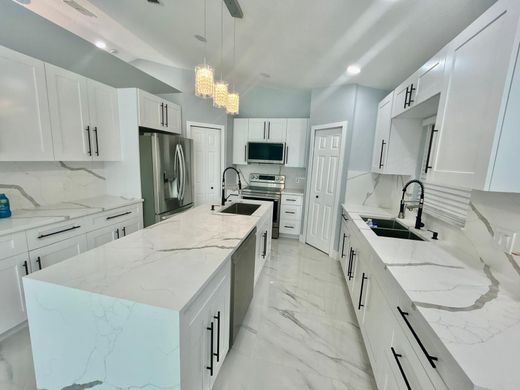 Villa in Port Saint Lucie, Saint Lucie County