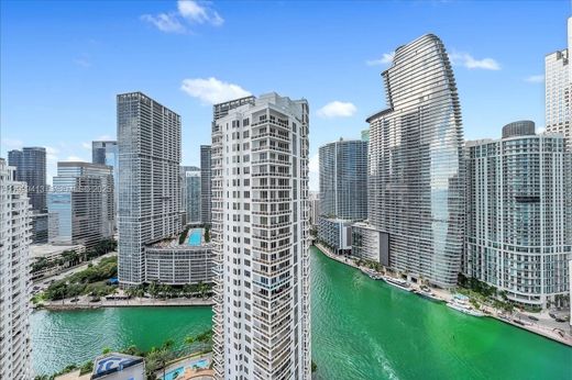Complesso residenziale a Miami, Miami-Dade County
