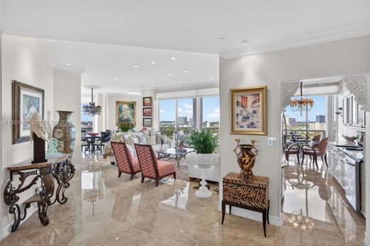 Complexes résidentiels à Aventura, Comté de Miami-Dade